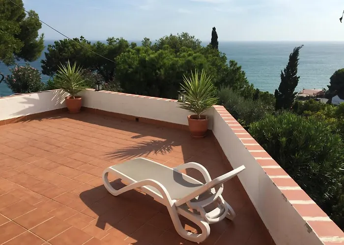 Casa Patricia, Ladera Del Mar, Appartement Nerja